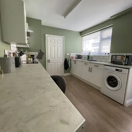 Marine View - Dog Friendly Apartment 500Ft From Beach Bridlington Exterior photo